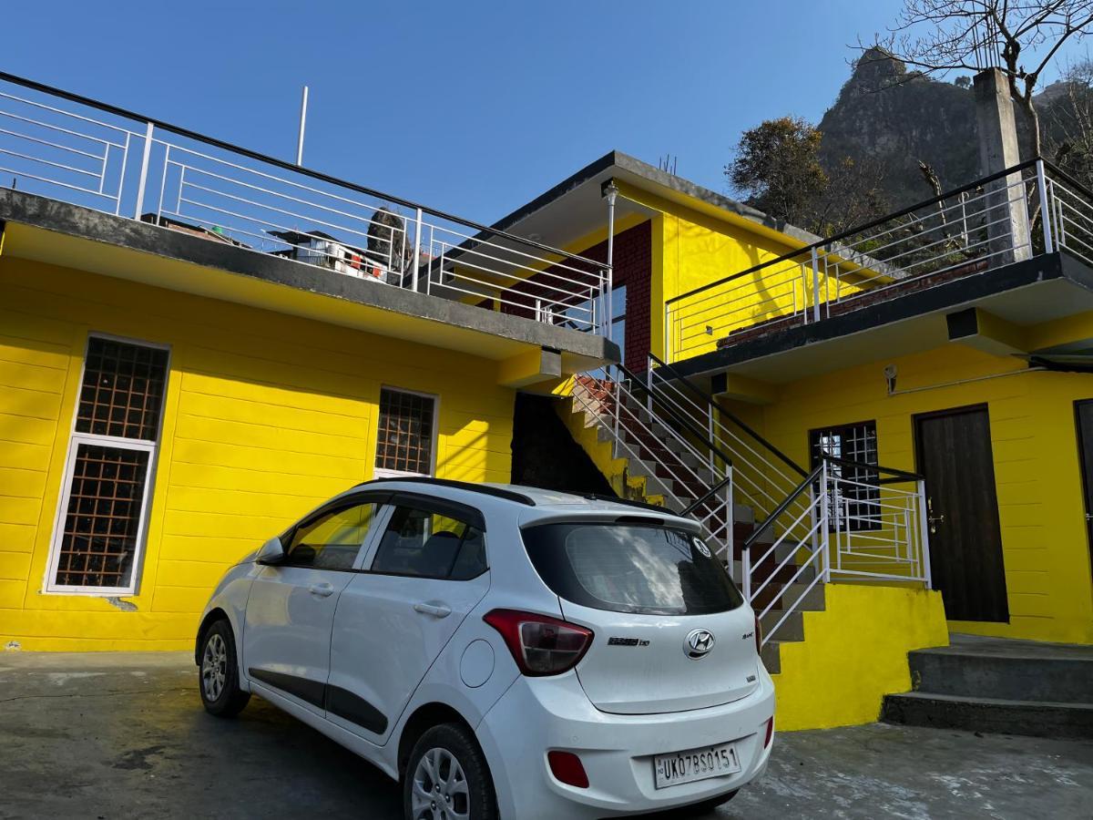 Corn Village Abode Lakhwār Extérieur photo