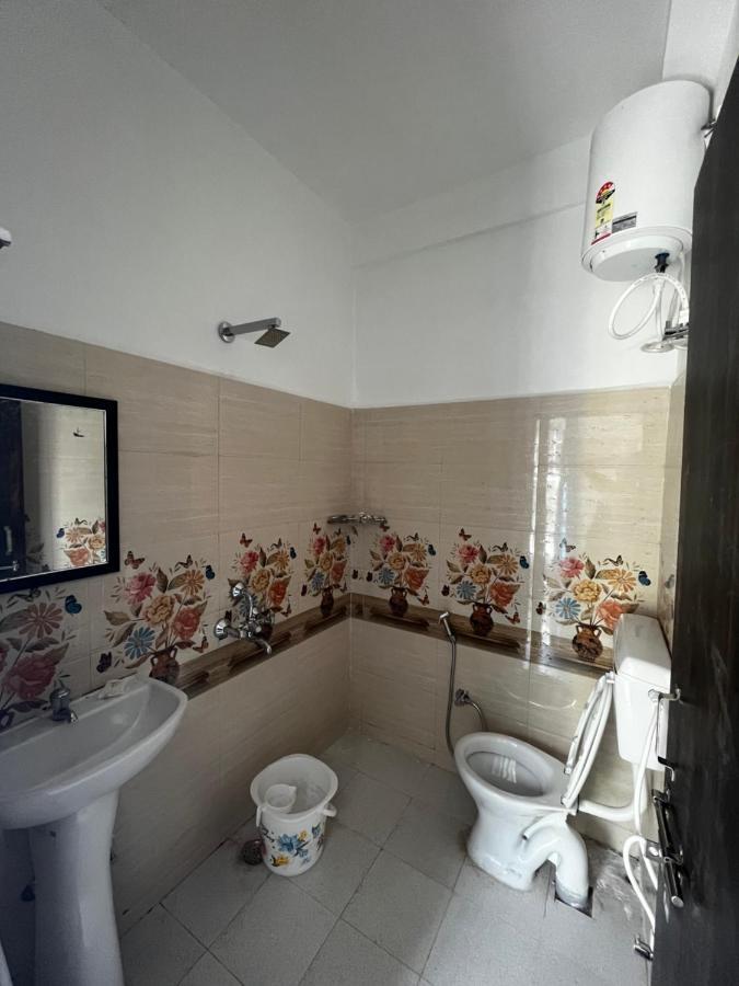 Corn Village Abode Lakhwār Extérieur photo