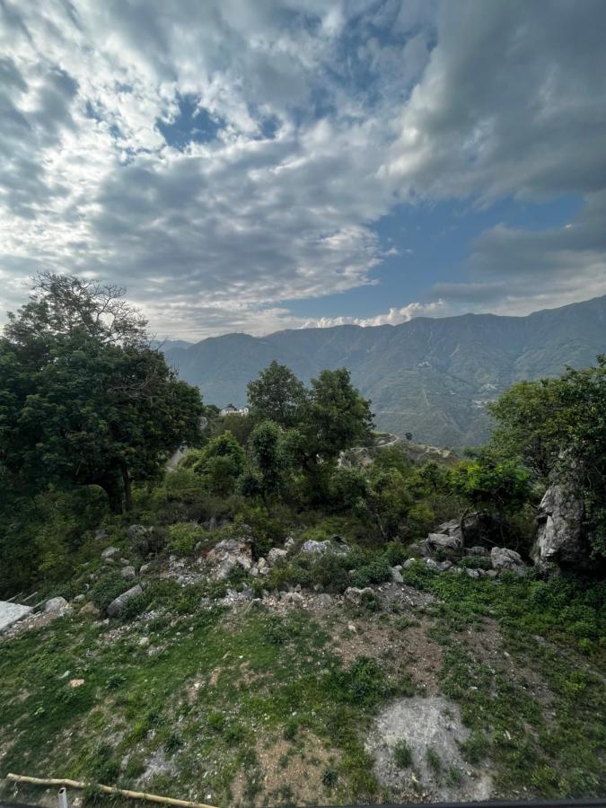 Corn Village Abode Lakhwār Extérieur photo